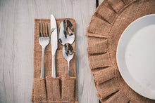 Load image into Gallery viewer, Plate and Spoon Holder · Wholesale