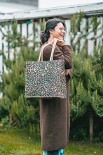 Load image into Gallery viewer, Leopard Print Bag · Wholesale
