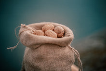 Load image into Gallery viewer, Consumer Packaging · Wholesale